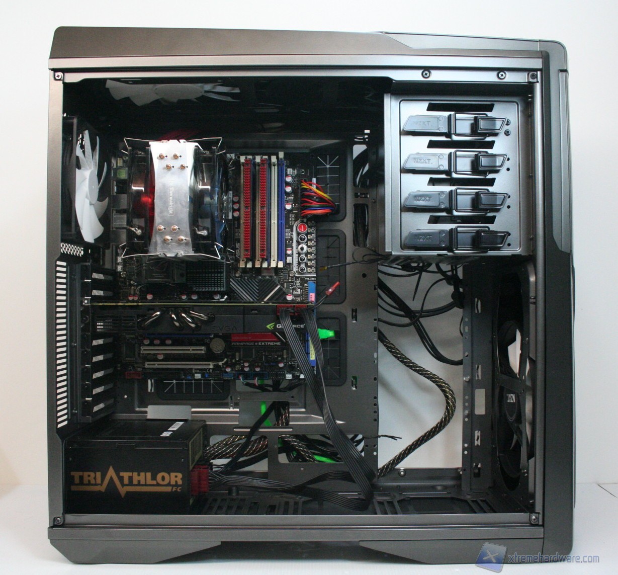 00158 NZXT PHANTOM630